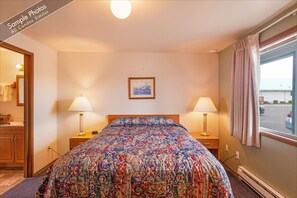 1 bedroom, individually decorated, individually furnished