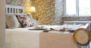 Apartment (1 Bedroom) | 1 Schlafzimmer, Bügeleisen/Bügelbrett, Bettwäsche