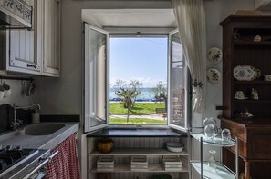 Apartment, Balcony, Sea View (1 Bedroom) | Private kitchen