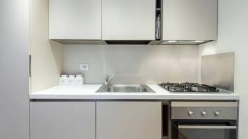 Apartment, 1 Schlafzimmer, Stadtblick | Eigene Küche | Kühlschrank, Mikrowelle, Ofen, Herdplatte