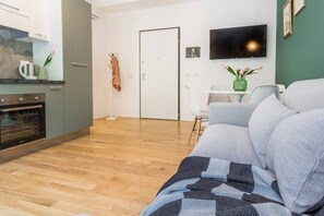 Apartment, 2 Bedrooms | 2 bedrooms, laptop workspace, iron/ironing board, free WiFi - JOIVY Lotto Square Apartment (Milan)