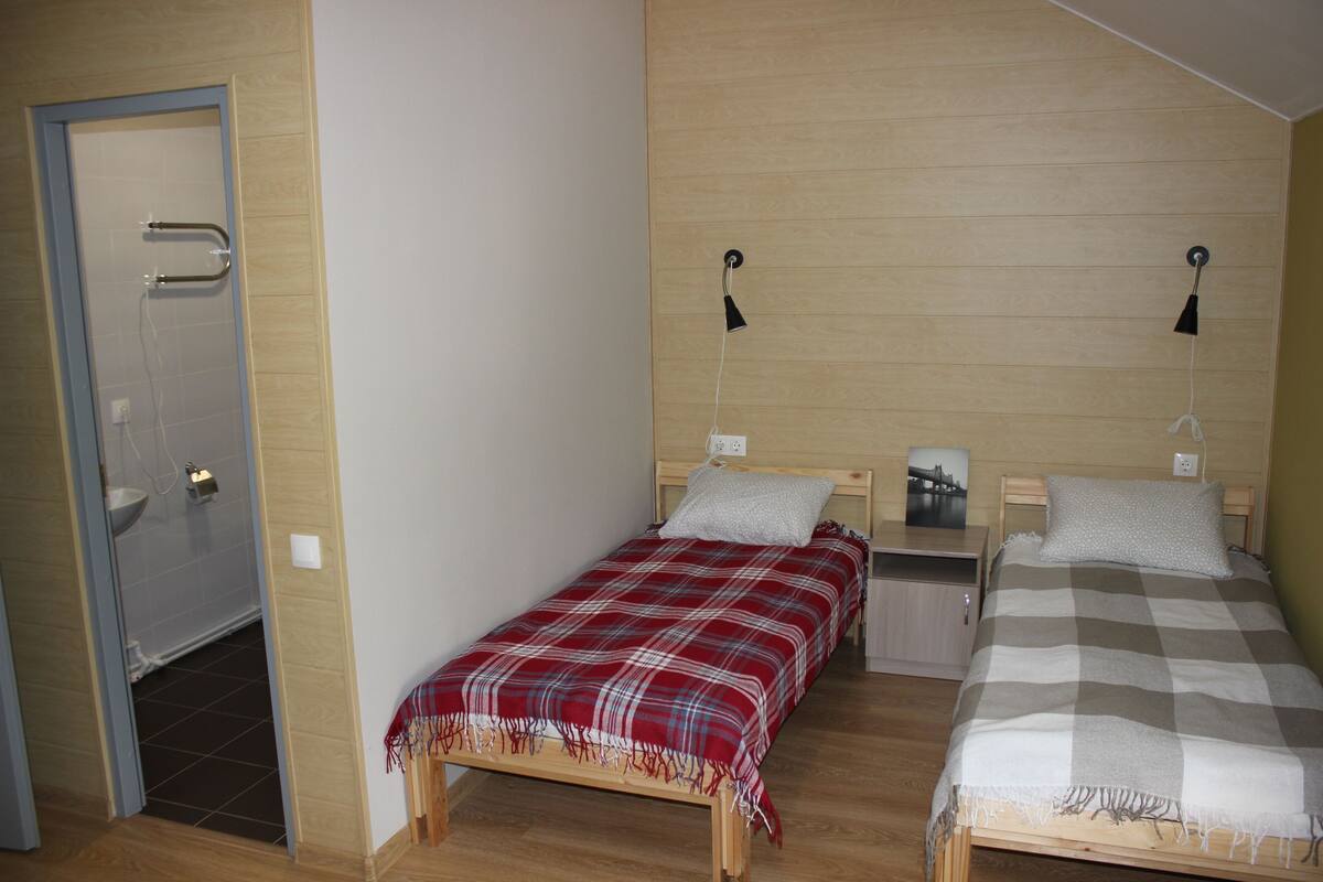 Kamar Double atau Twin Klasik | Kedap suara dan Wi-Fi gratis