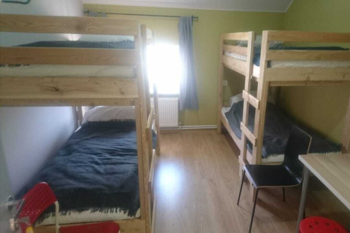 Bed in 4-Beds Mixed Dormitory Room | Soundproofing, WiFi (free)