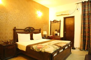 Free WiFi - Hotel Sweet Inn (Lahore)