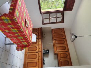 1 chambre, fer et planche à repasser, Wi-Fi