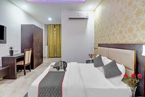 Deluxe Room | Bed sheets