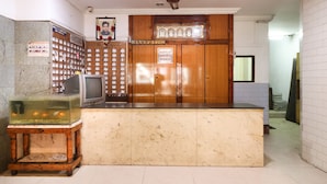 Reception - SPOT ON 46343 Jayanthi Mansion (Chennai)