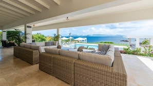 Balcony - Round Rock Estate (Blowing Point)