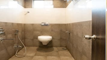 Free toiletries, towels