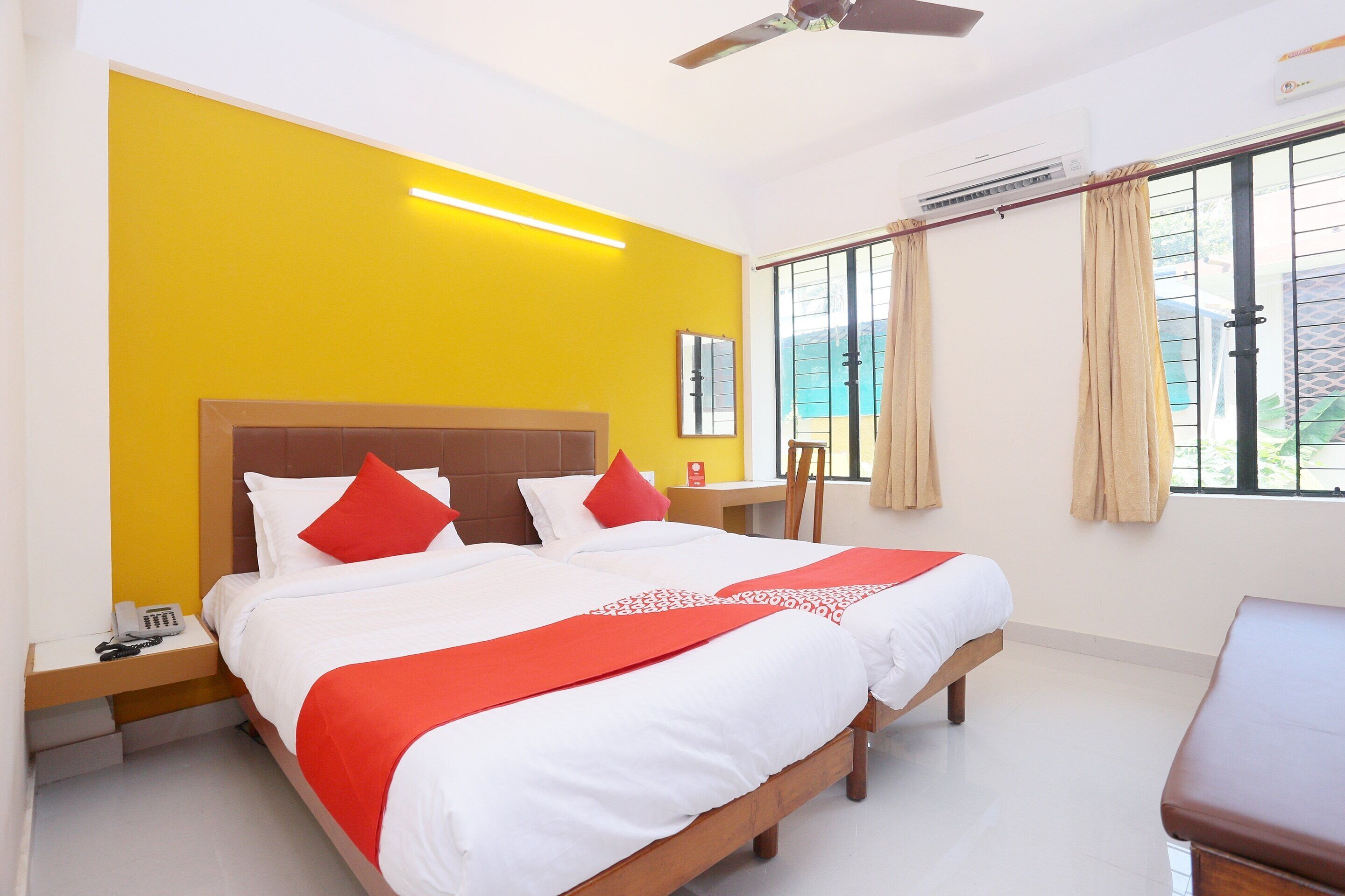 standard double room | 1 bedroom, bed sheets