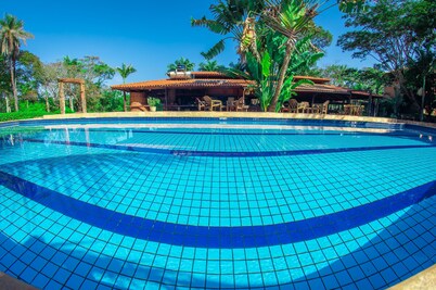 Ipê Florido Parque Hotel