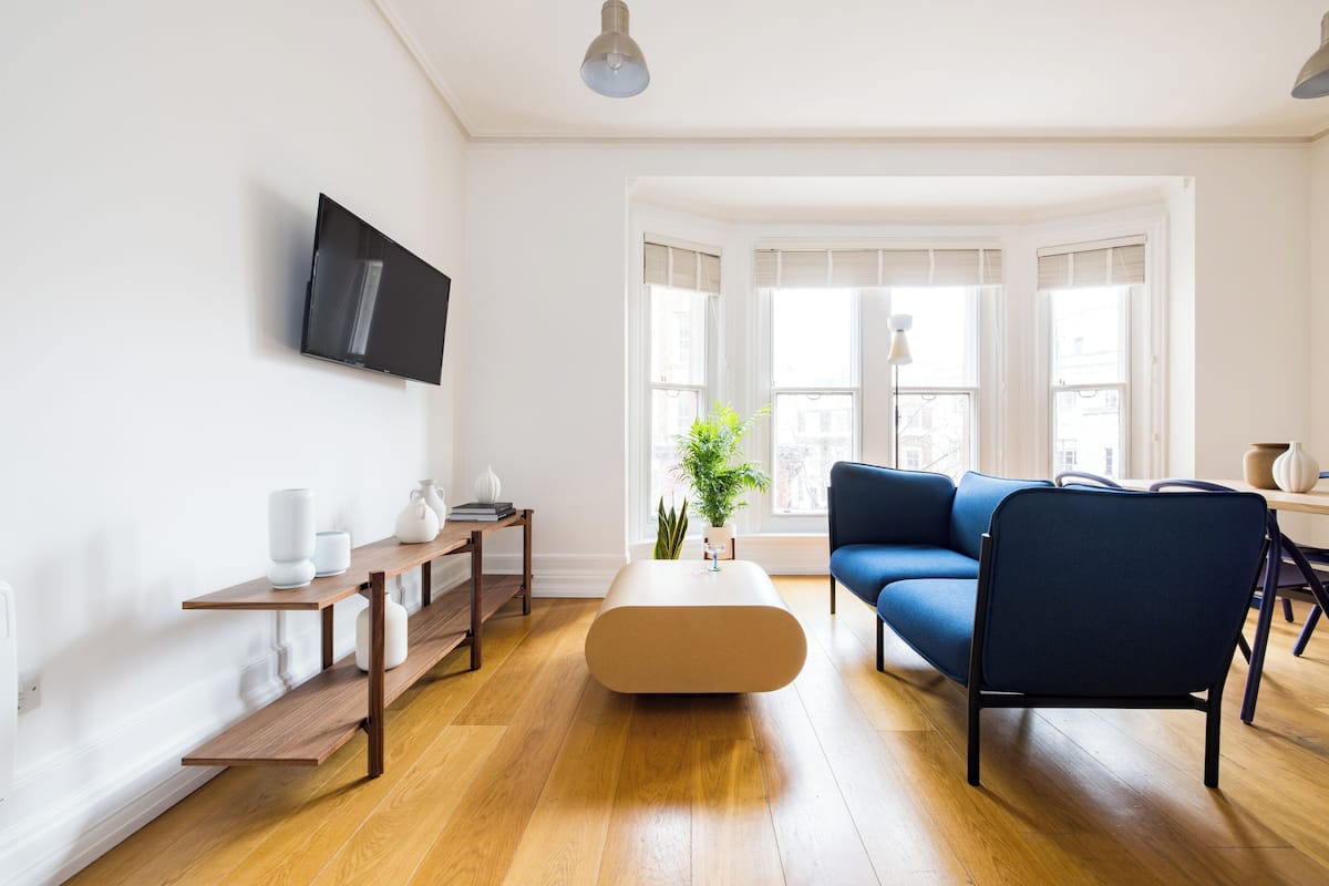 Deluxe Suite | 1 bedroom, premium bedding, memory-foam beds, individually decorated