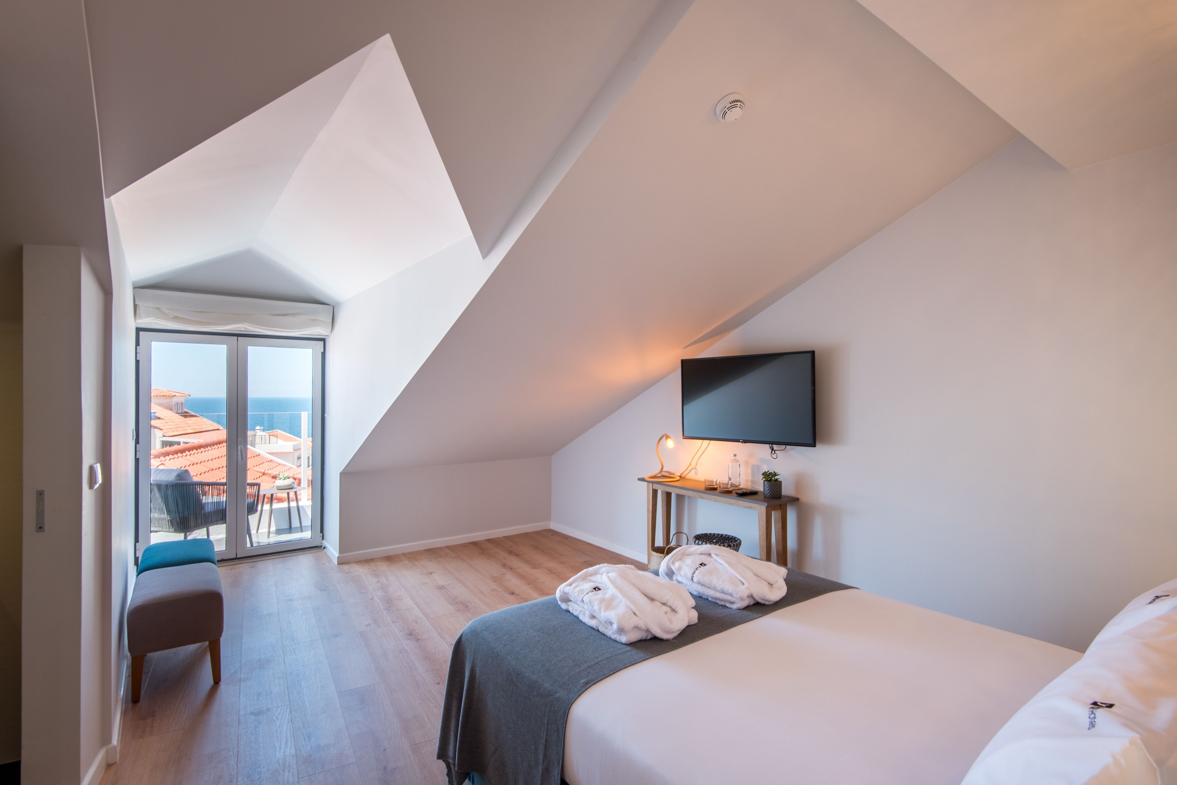 suite, sea view | 1 bedroom, in-room safe, blackout curtains, free cots/infant beds