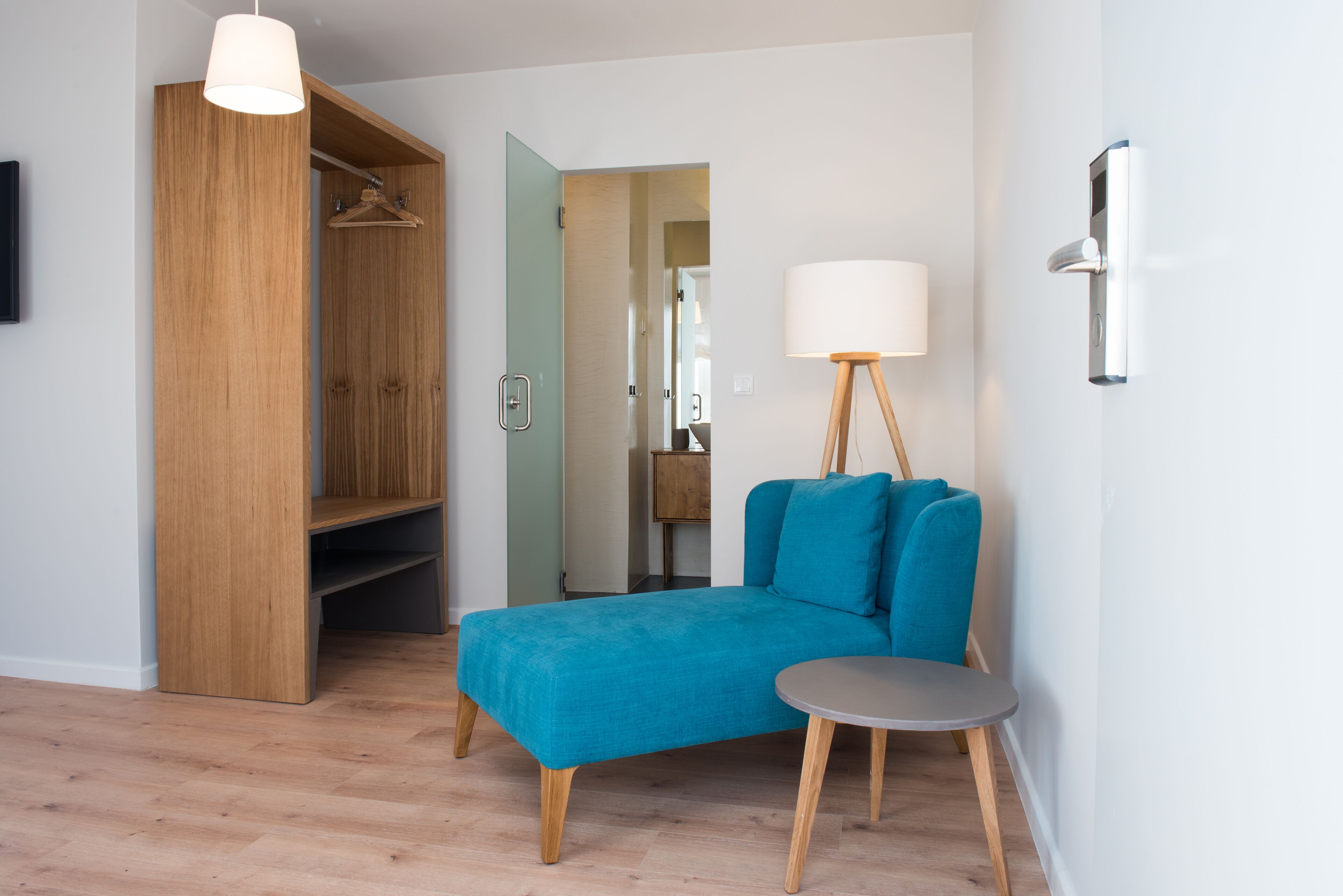 superior suite, sea view | 1 bedroom, in-room safe, blackout curtains, free cots/infant beds