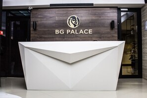 Interior entrance - BG Palace Hotel (Tbilisi)