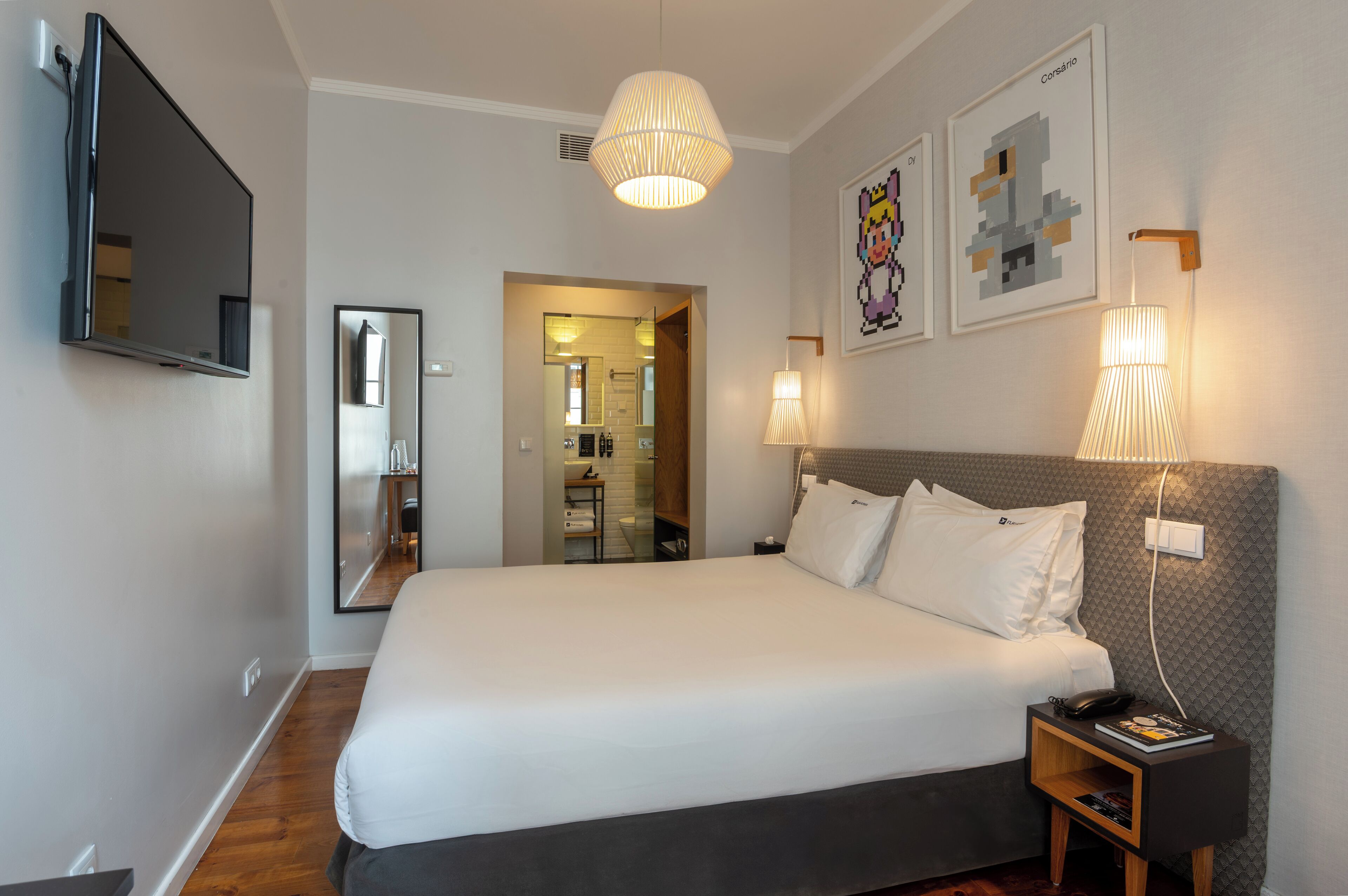 basic double room | in-room safe, blackout curtains, free wifi, bed sheets