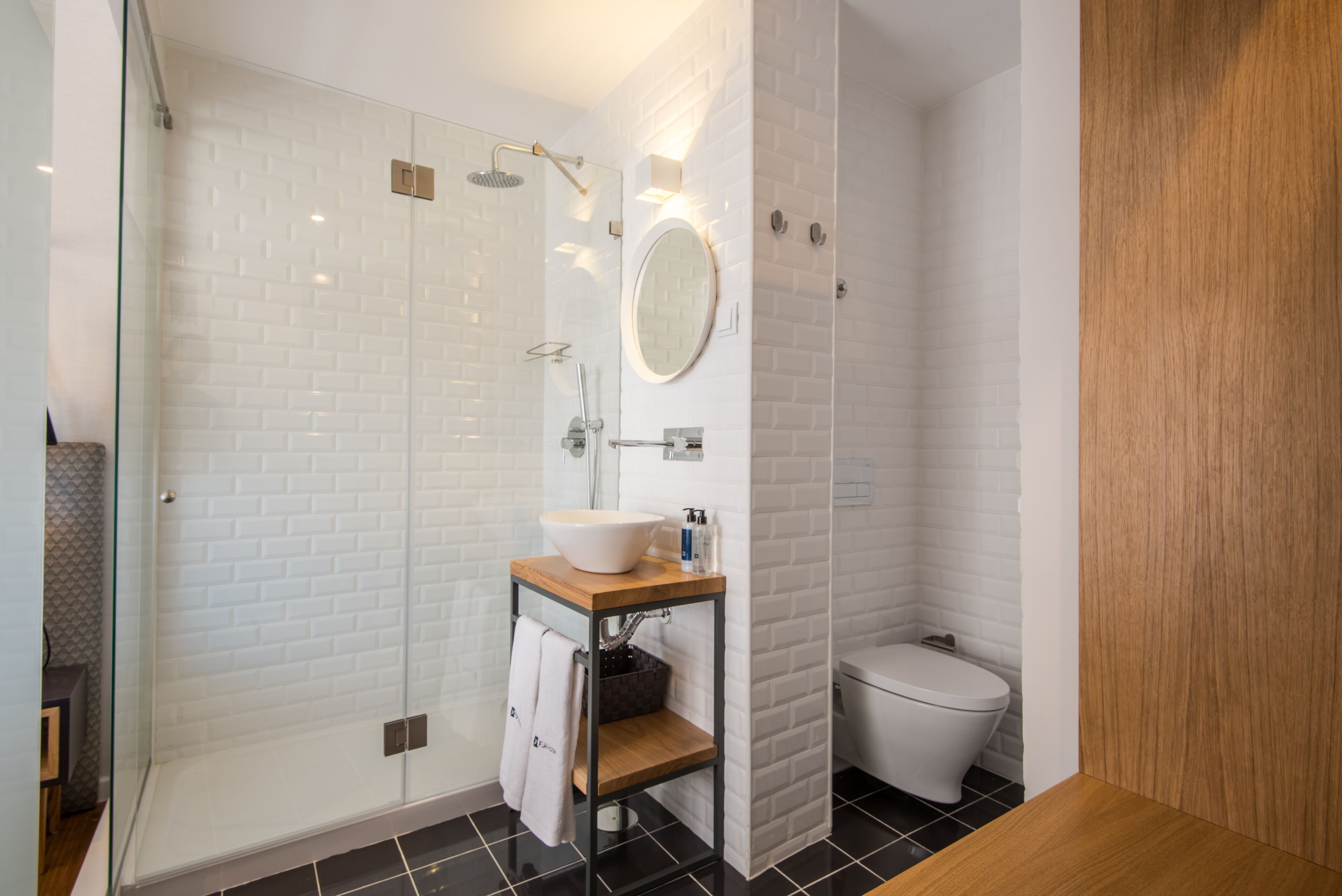 twin room | bathroom | shower, hair dryer, towels, soap