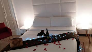 Individually decorated, individually furnished, desk, free WiFi