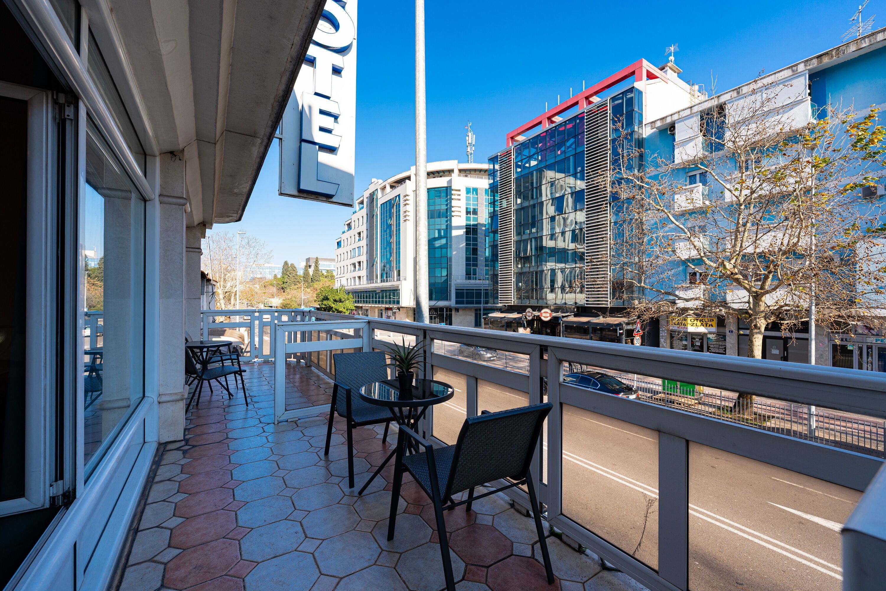 Chambre avec lits jumeaux, 2 lits une place | Terrasse/Patio