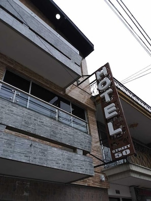 Façade de l’hébergement
