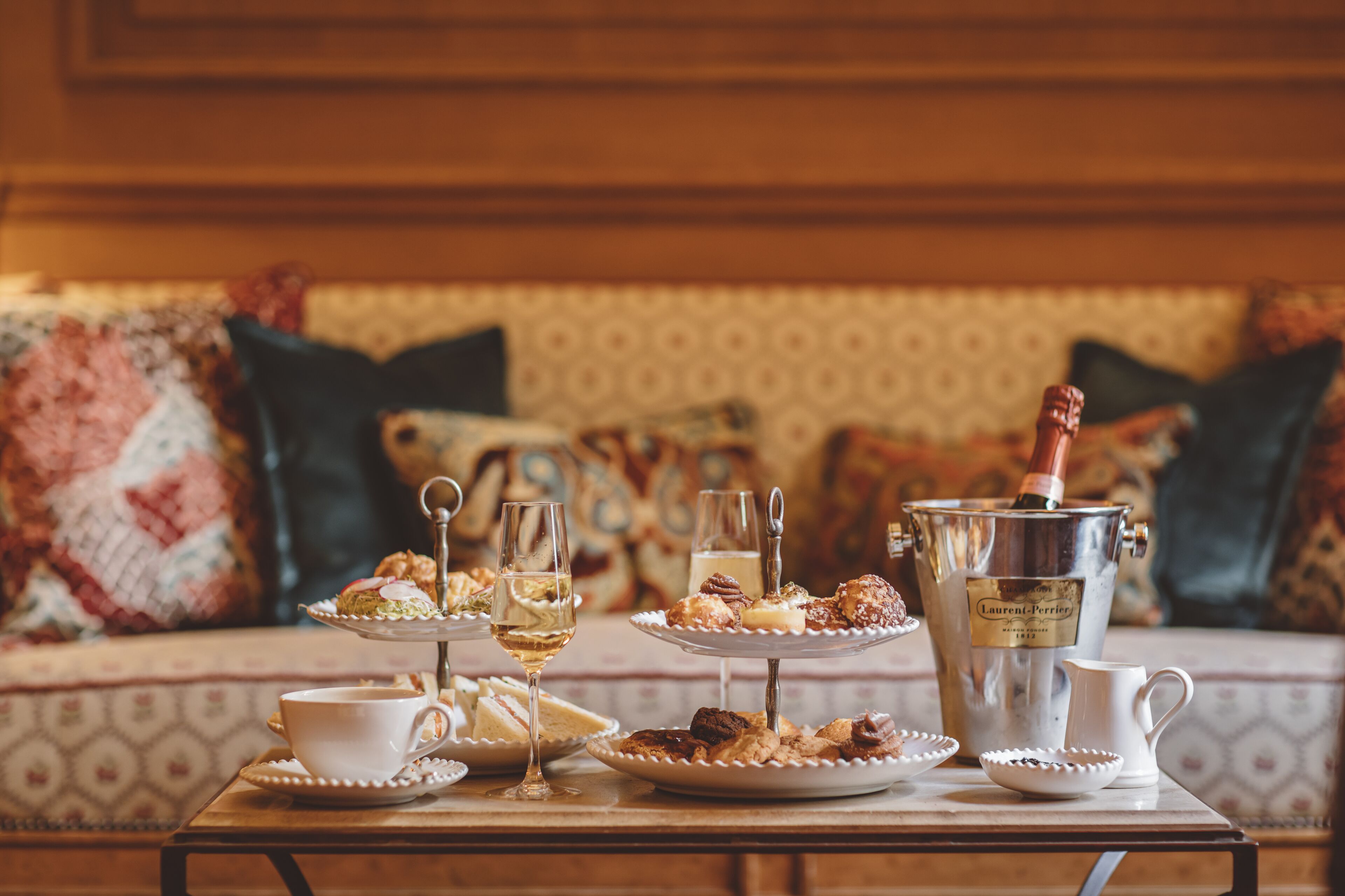 lunch and dinner served, local cuisine