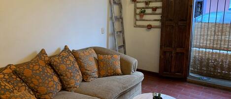 Smart TV, Netflix, streaming services