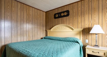 OYO Hotel Holly Springs MS