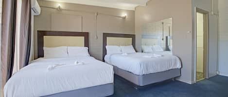 Habitación, 2 camas Queen size, para no fumadores | Ropa de cama