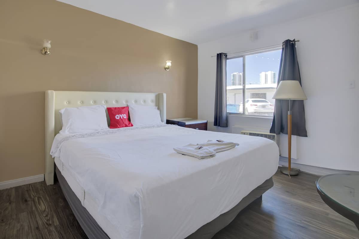 Habitación, 1 cama de matrimonio, no fumadores | Ropa de cama