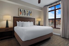 1 habitación, tabla de planchar con plancha, internet y ropa de cama 