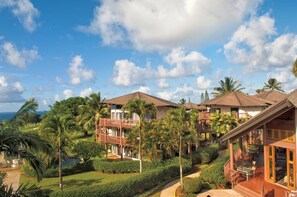 Exterior - Enjoy this Tropical, Oceanside 1 mile from Queens Bath Tide Pool (Princeville, Kaua'i)