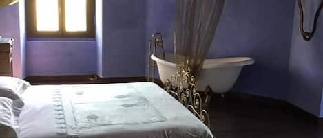 2 chambres, literie hypoallergénique, couette en duvet d'oie