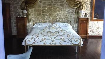 Hypo-allergenic bedding, down duvets, blackout curtains