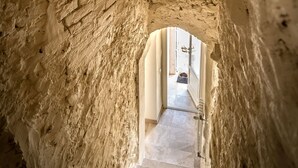 Unclassified image, 2 of 56, button - Casa Collodi Castello (Collodi)