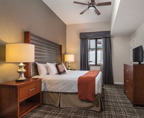 3 bedrooms, iron/ironing board, Internet, bed sheets