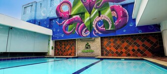 維多利亞廣場千禧飯店