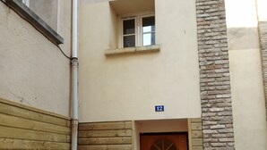 Uklassifisert bilde, 3 av 16, knapp