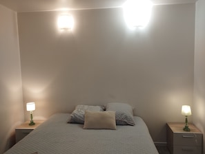 Apartment, Ensuite | 2 bedrooms, travel cot - La Belle Onde (Dieppe)