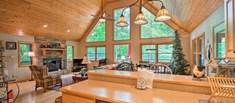 Andrews Cabin w/ Game Room & Covered Porch!