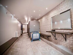 Apartment, Private Bathroom | Fitness facility - Sandpearl Suite (Lytham St. Anne's)