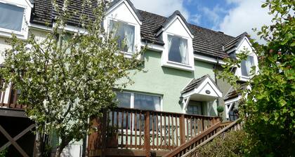 14 Tweed Cottage