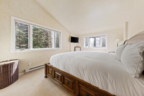 3 camere, accesso a Internet, lenzuola