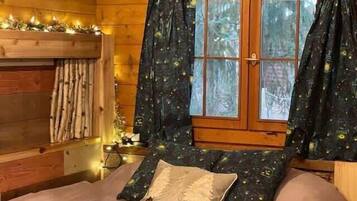 Wifi gratis y ropa de cama