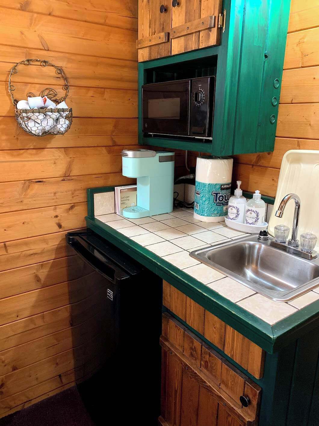 Fridge, microwave, coffee/tea maker, toaster