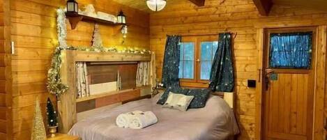 1 makuuhuone, ilmainen Wi-Fi, vuodevaatteet