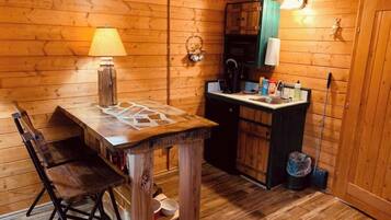 Fridge, microwave, coffee/tea maker, toaster