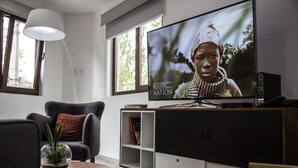 Apartment | Television - Coffee Lovers (Mexico City)