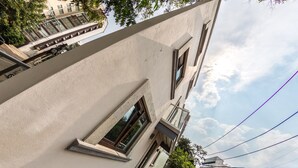 Exterior detail - Coffee Lovers (Mexico City)