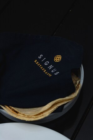 Desayuno a la carta todos los días (con cargo)