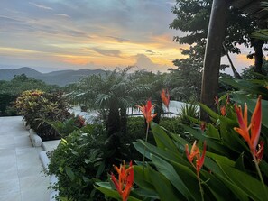 Property grounds - Peaceful Hillside Villa with Stunning Views (San Juan del Sur)